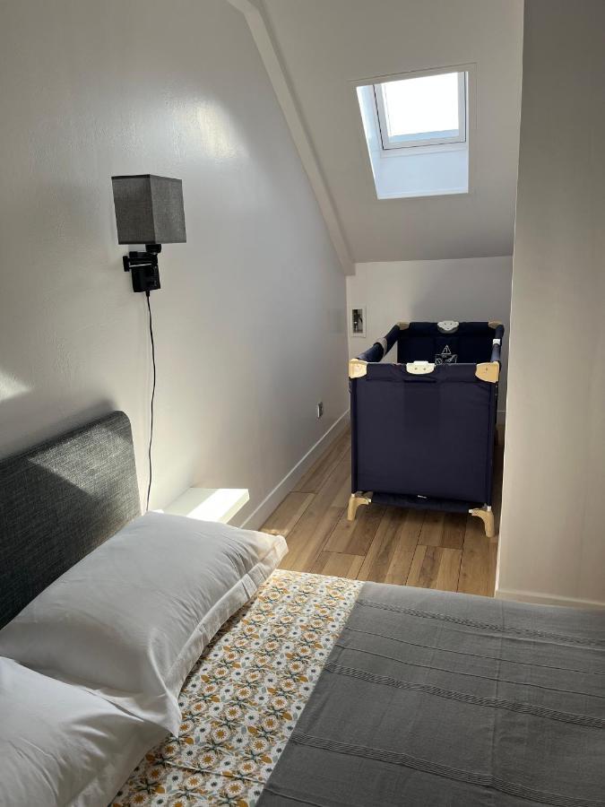 Appartement De La Fontaine A La Tour Du Pin Hyper Centre Parking Prive Zewnętrze zdjęcie